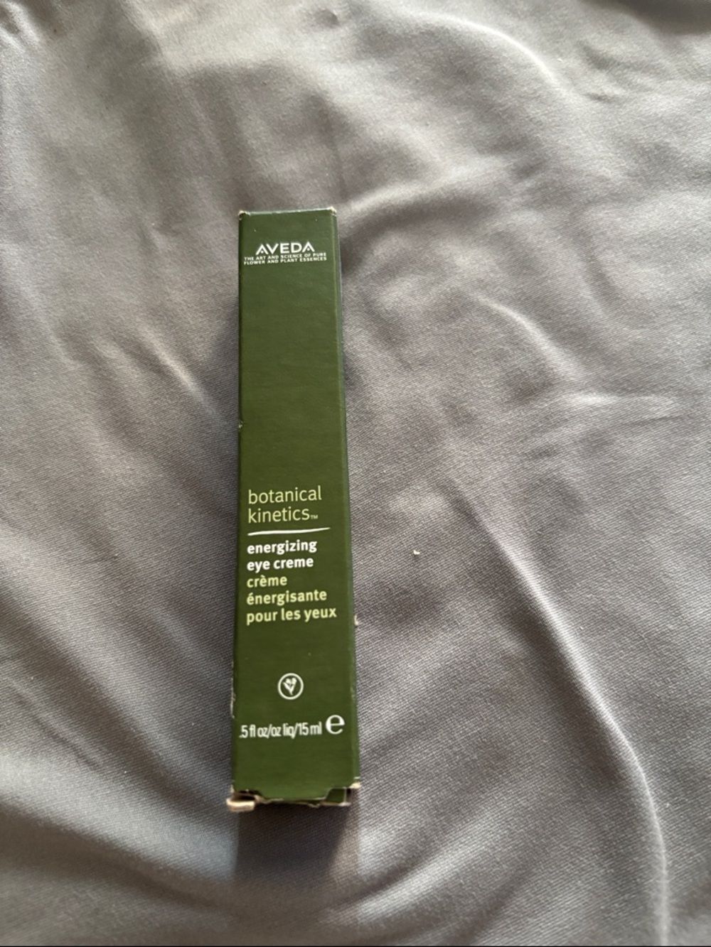 AVEDA Botanical Kinetics Energizing Eye Creme – Olive Green Box